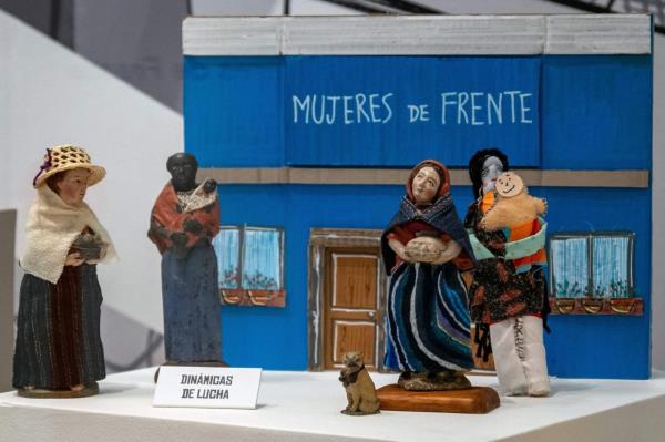 Detail of a manger depicting biblical and everyday scenes from Colo<em></em>nial Quito at the Del Carmen Alto Museum in Quito, Ecuador. Photo: AFP