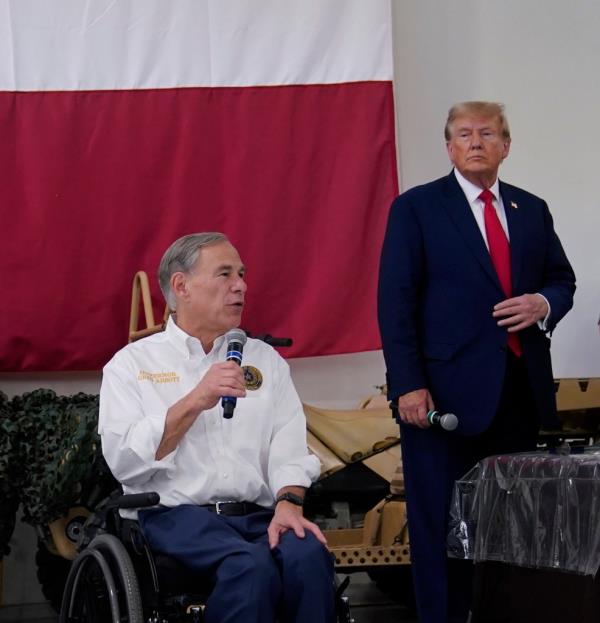 Greg Abbott and Do<em></em>nald Trump