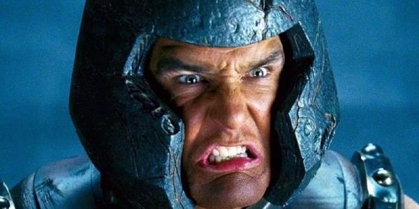 Vinnie Jo<em></em>nes bearing teeth as Juggernaut in X-Men The Last Stand