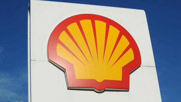 Shell weakens targets for carbon-emission cuts in next decade